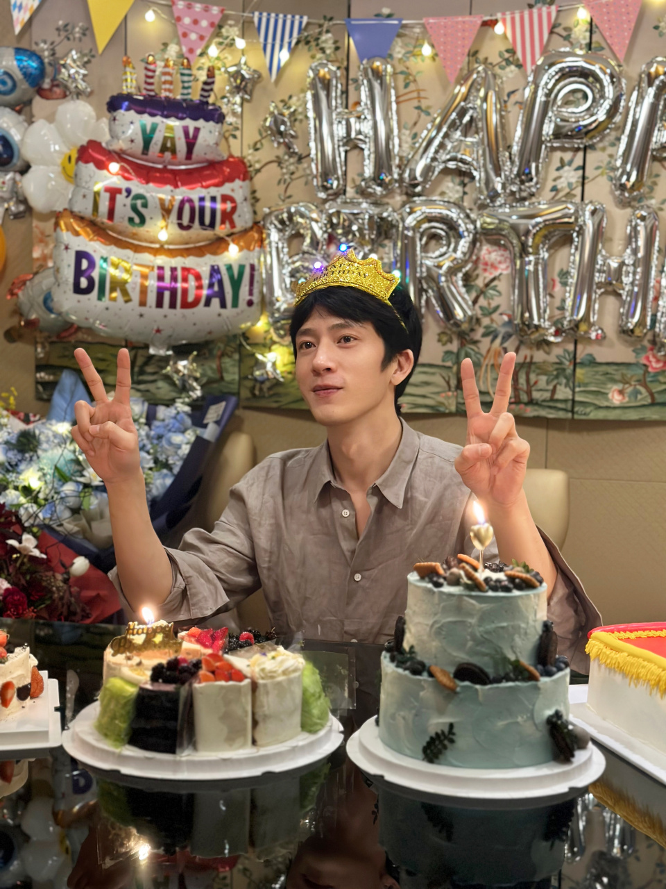 井柏然0419生日快乐# 小井先生被爱包围