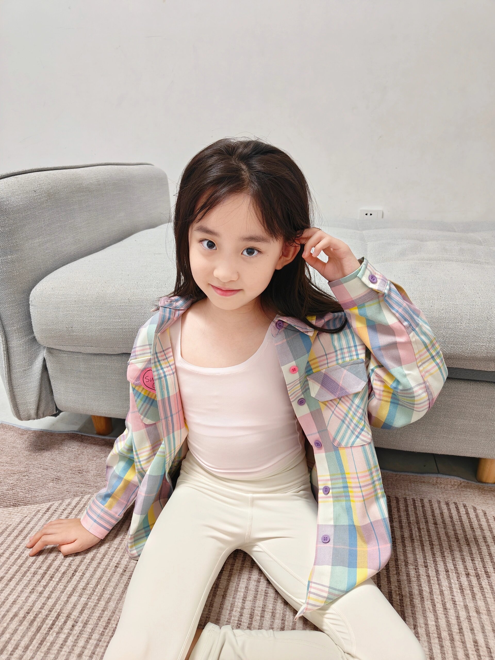 女儿9岁发育期,该穿小背心啦