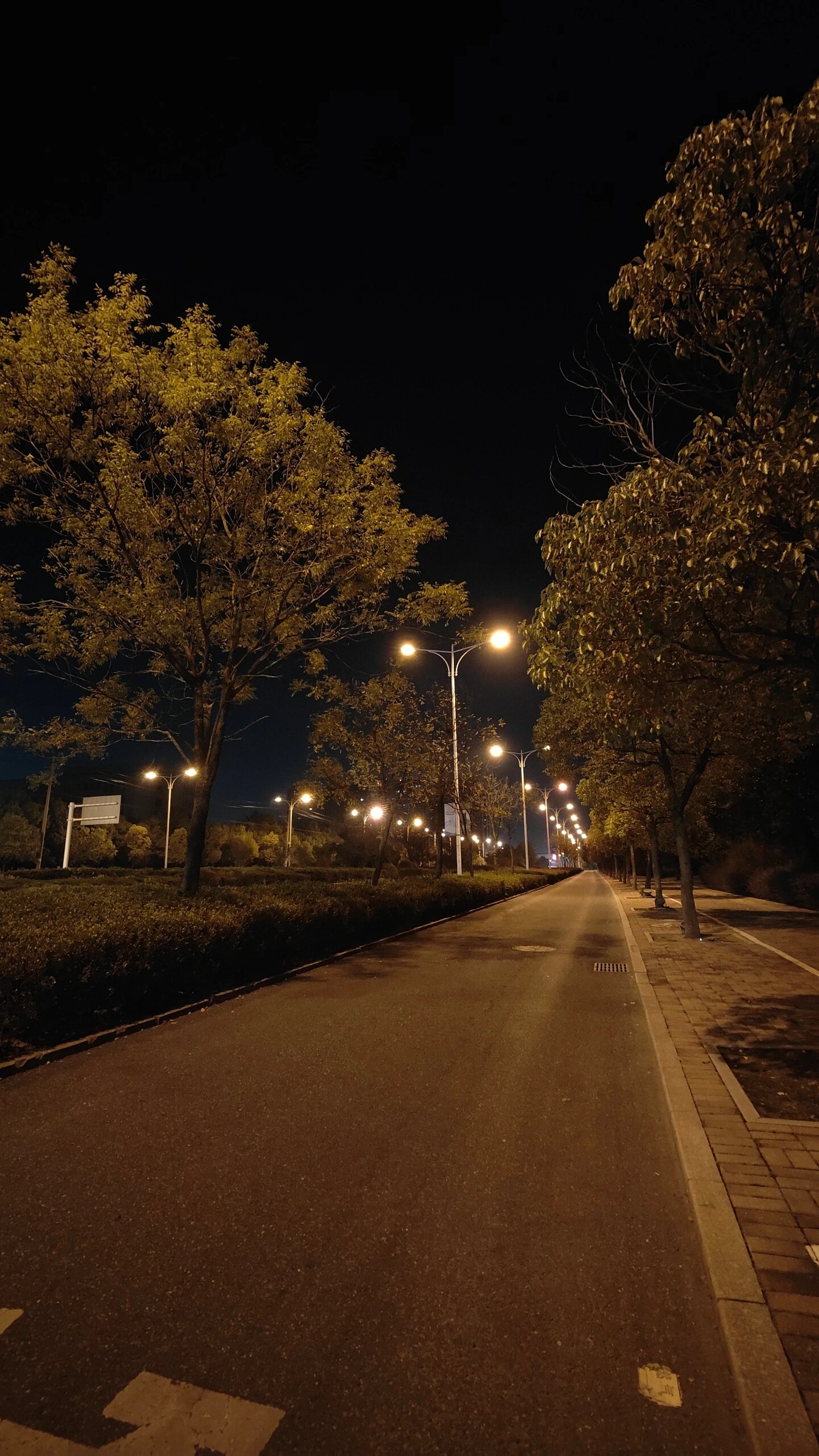 路灯夜景原创素材        原相机,原创素材,无滤镜