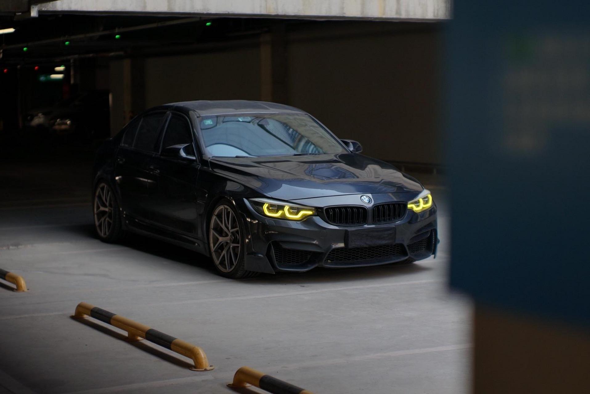 老款天使眼改双色黄金眼m4勺子日行灯 还原f82 m4  lci勺子大灯设计