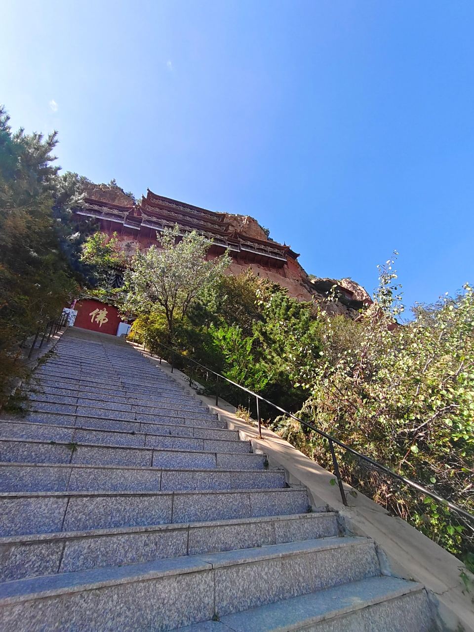山西大同广灵"小悬空寺"圣泉寺石窟一日游 90山西大同周边小众景点