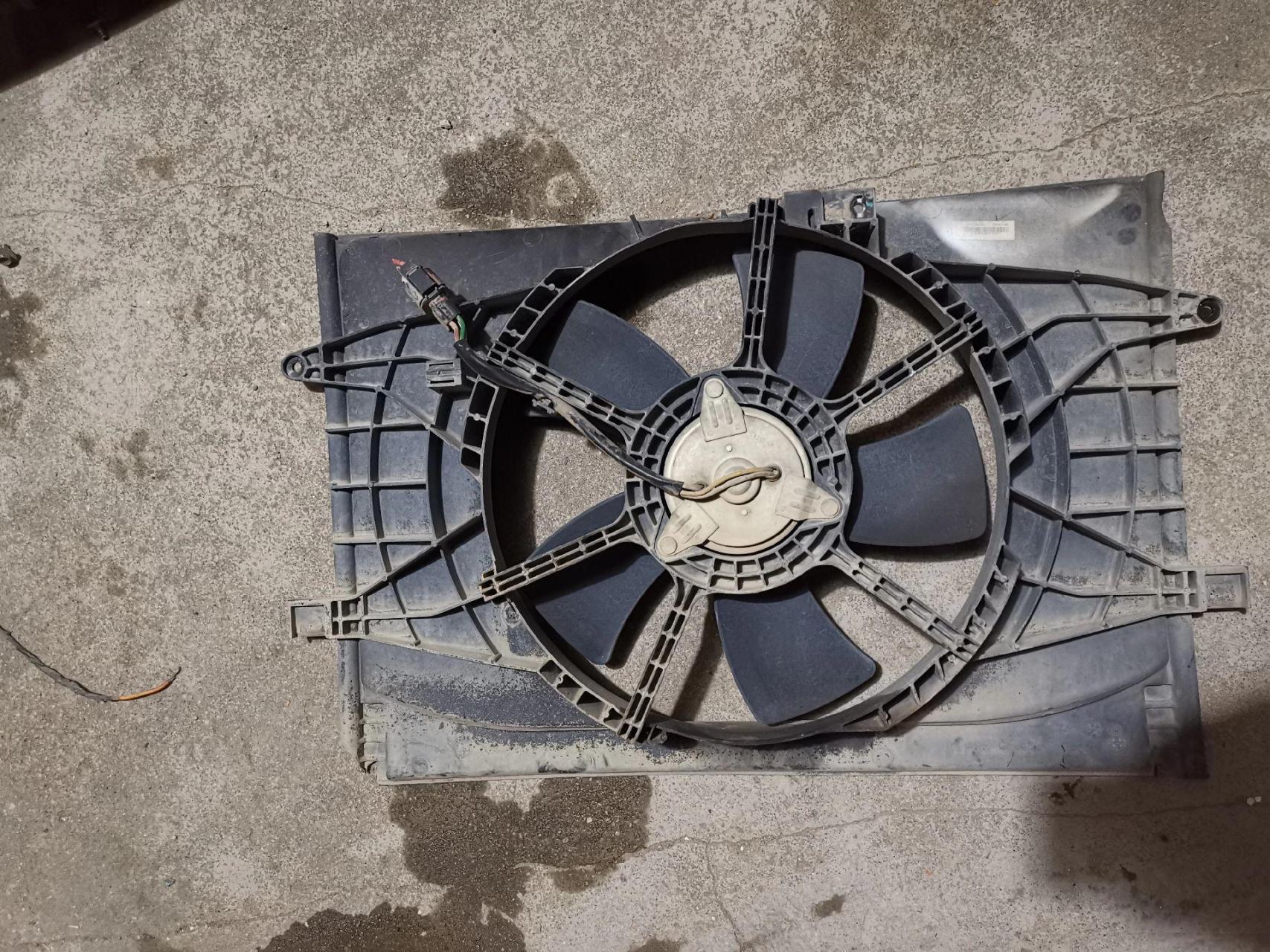 别克gl8陆尊老款君越电子散热风扇,冷凝器(自动) 雪佛兰10到14赛欧