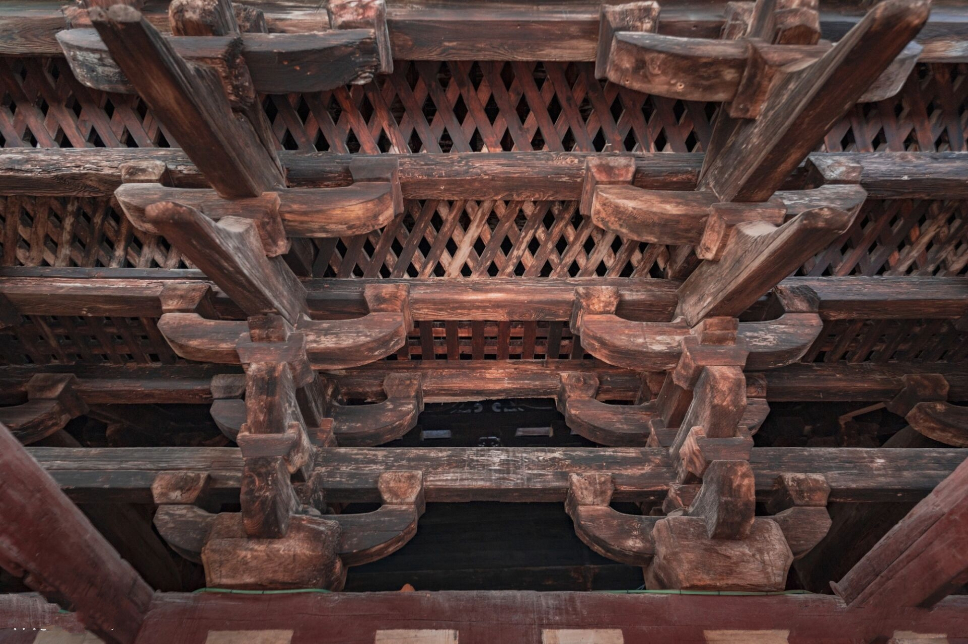 宁波北郊的宋代寺院,一眼千年 风动千年 | 宁波保国寺大殿 保国寺大殿