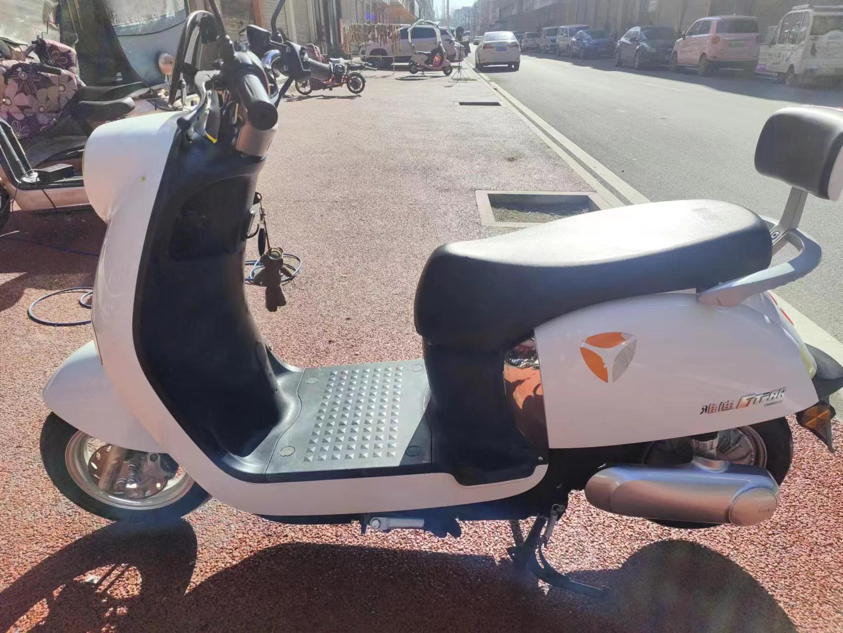 雅迪冠能m7 性价比高的电动车推荐