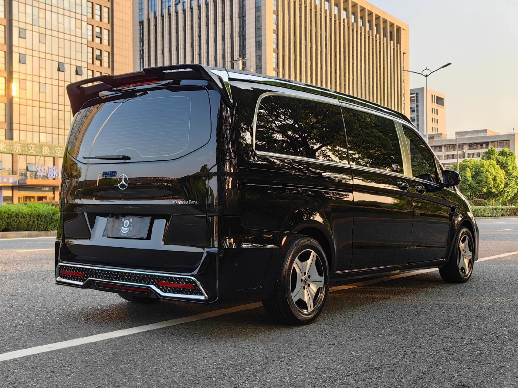 改装威霆商务车.上新 2024年2月奔驰威霆2.