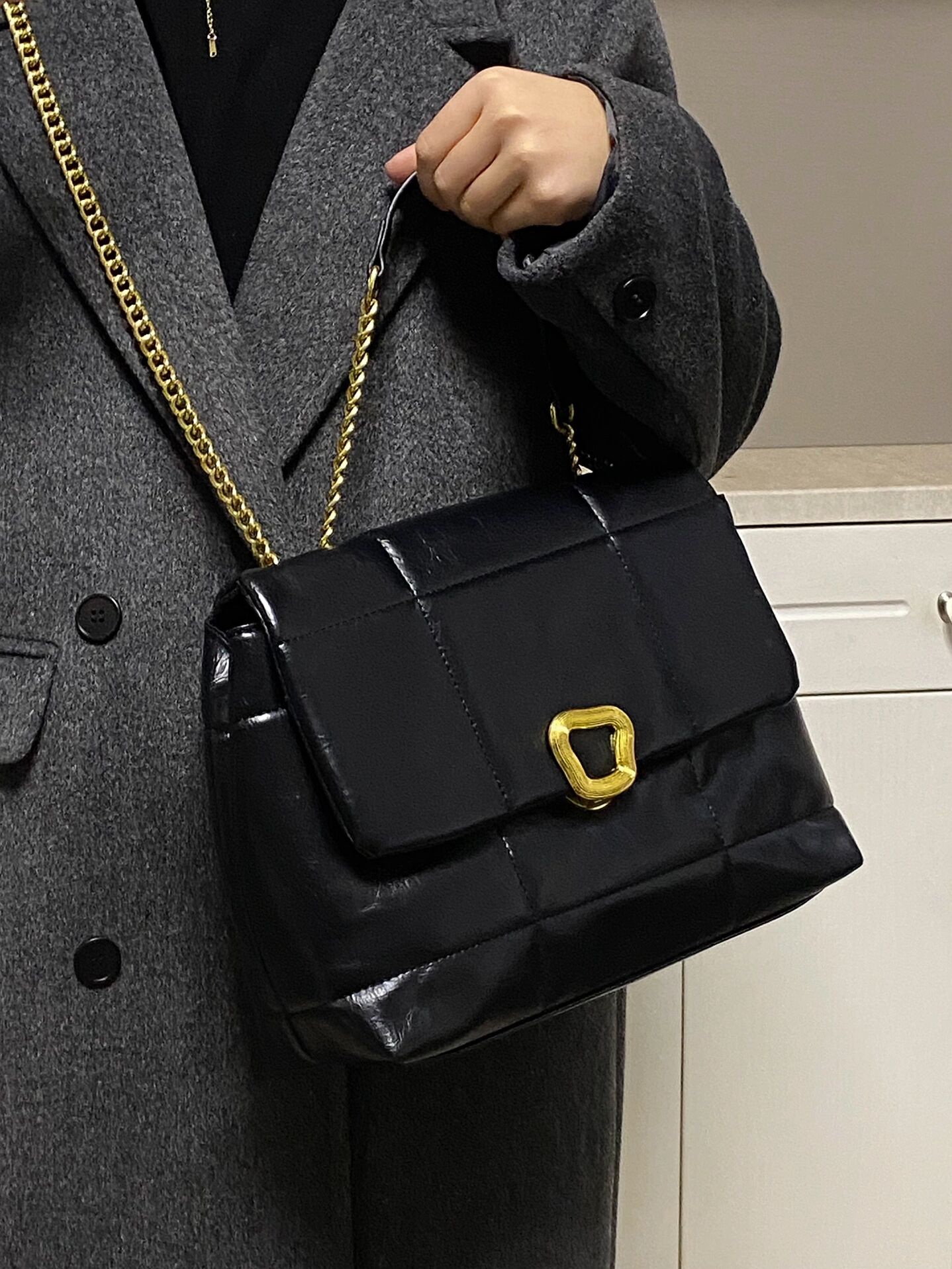 我妈都夸我这次淘的不错夸个包包背景照片好看金色包包