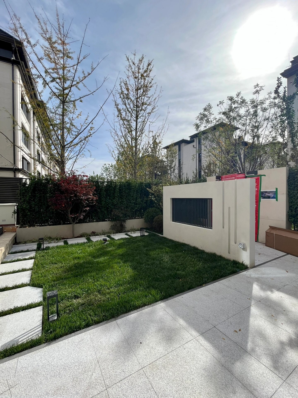 北京龙湖云河玉陛50平庭院设计施工完工实景 7815项目介绍: 项目