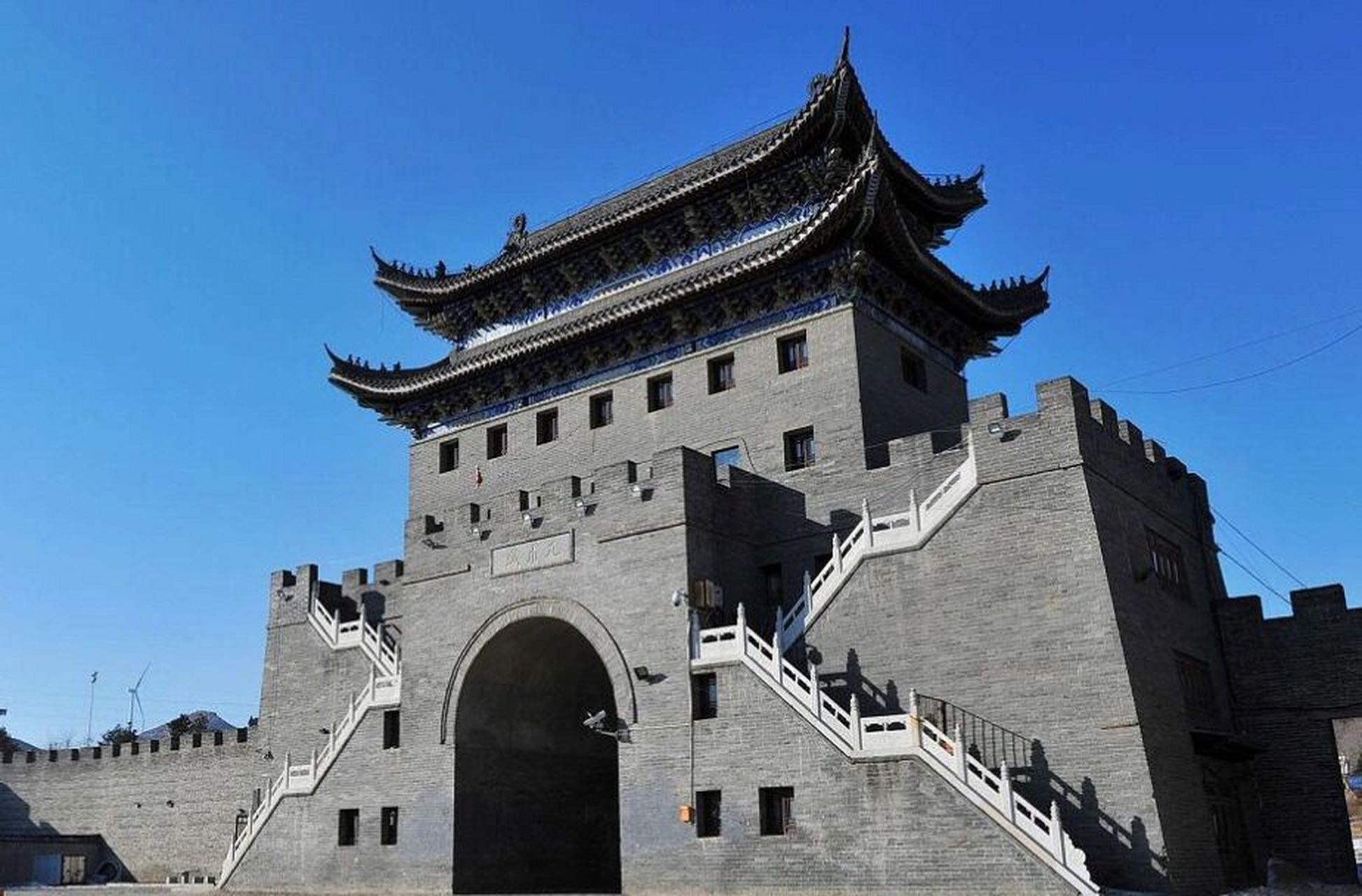 调兵山市景点 调兵山市 蒸汽机车博物馆 月亮湖 环山风景路 兀术城