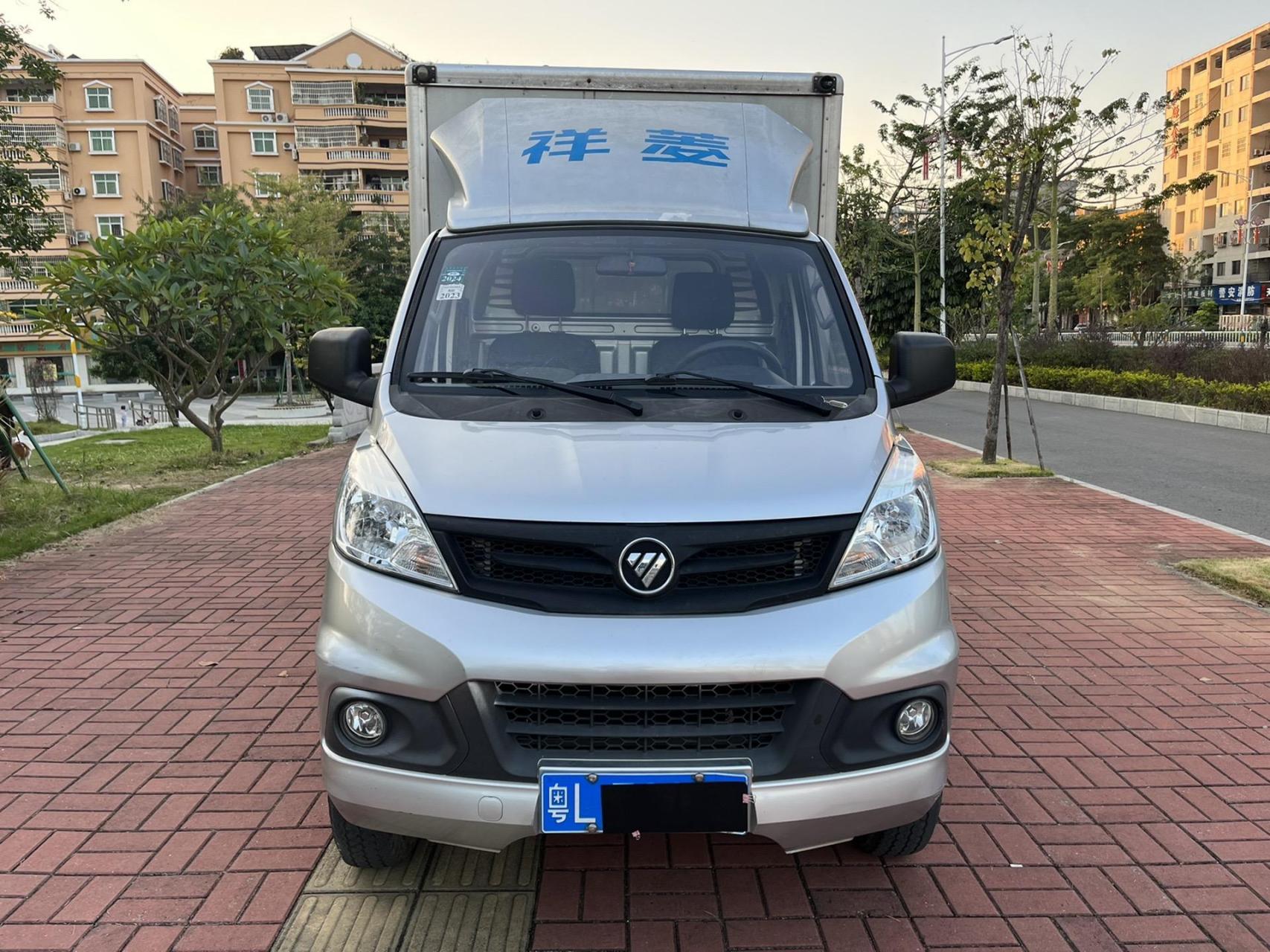 2020年福田祥菱v2货车,单排:双轮:货箱长3.3米:高1.