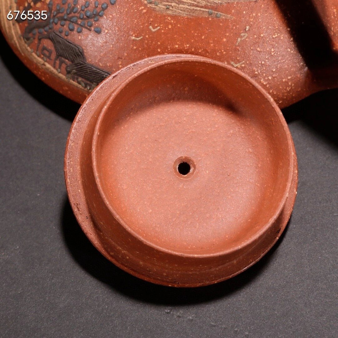 福记款·紫砂山水茶壶. 规格:高7.4宽15.