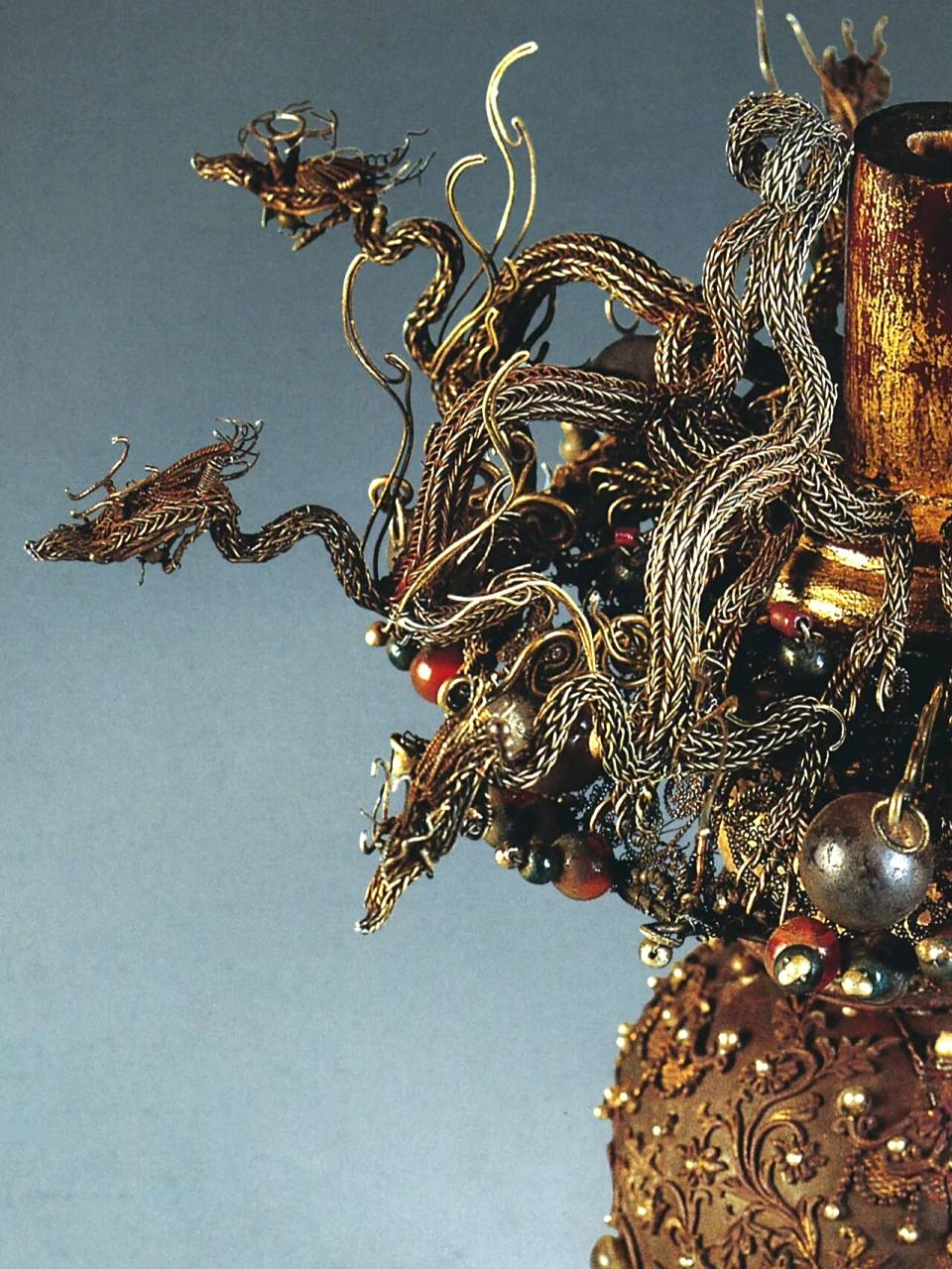 真珠舍利宝幢·北宋·瑞光塔(原件细节1) 真珠舍利宝幢,苏州博物馆居