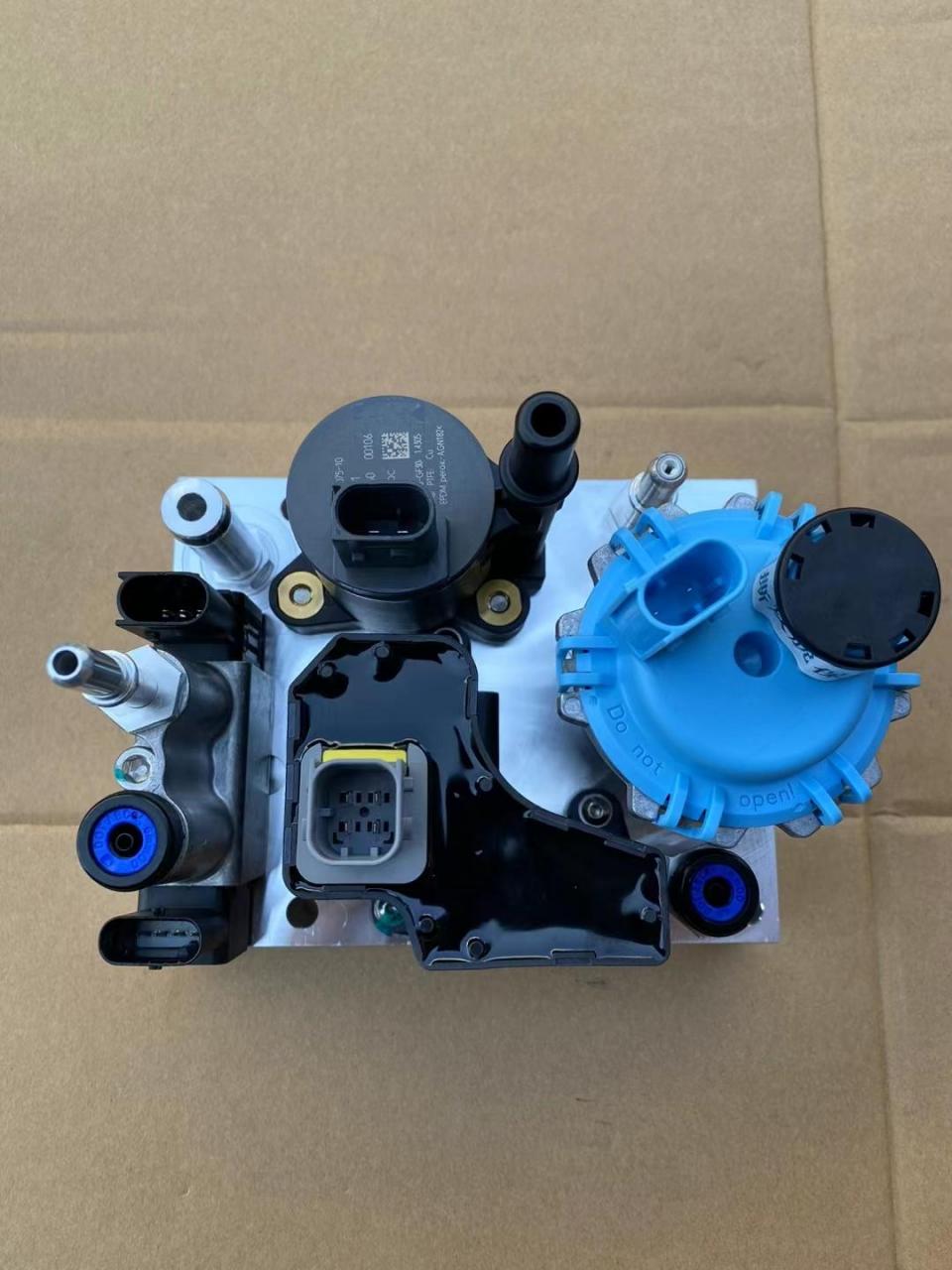 货车尿素泵总成