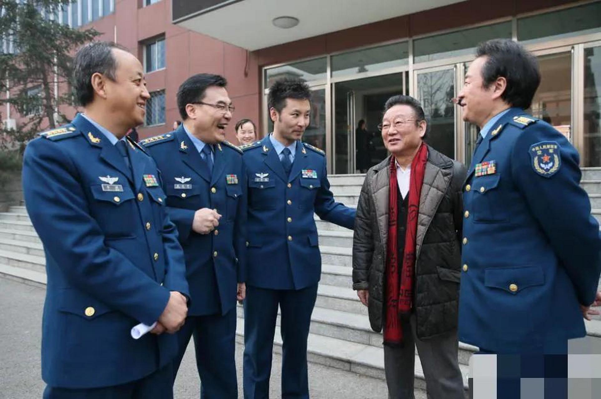 中国空军文工团是中国人民解放军空军下属的文工团队,主要担负着宣传