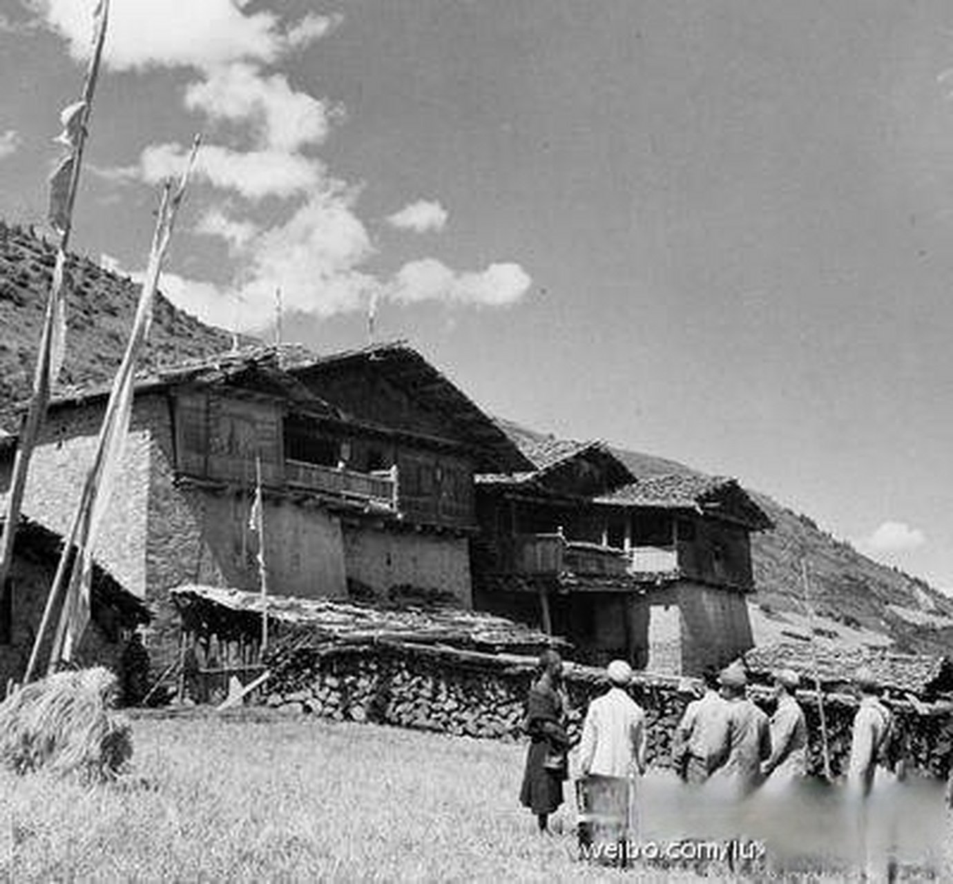 党史上的今天#【中共中央在毛儿盖召开政治局会议】在78年前的今天