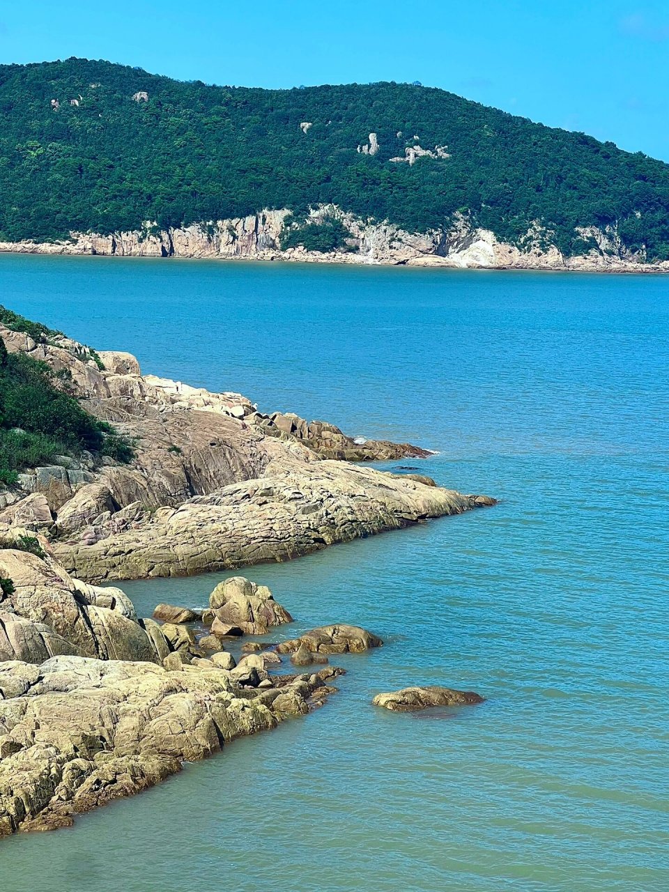 象山白沙湾|周末出游好去处～ 99定位:象山白沙湾沙滩(或象山喜来登