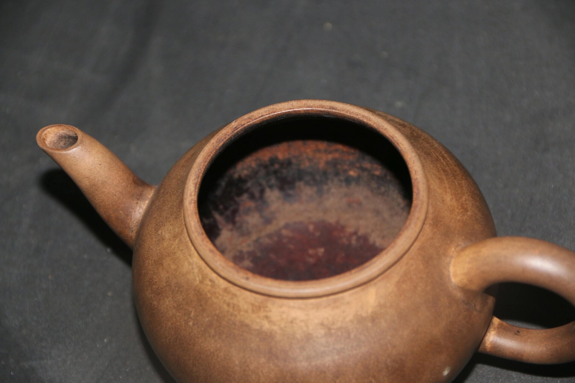 802厘米 标签: 清 惠孟臣 紫砂壶