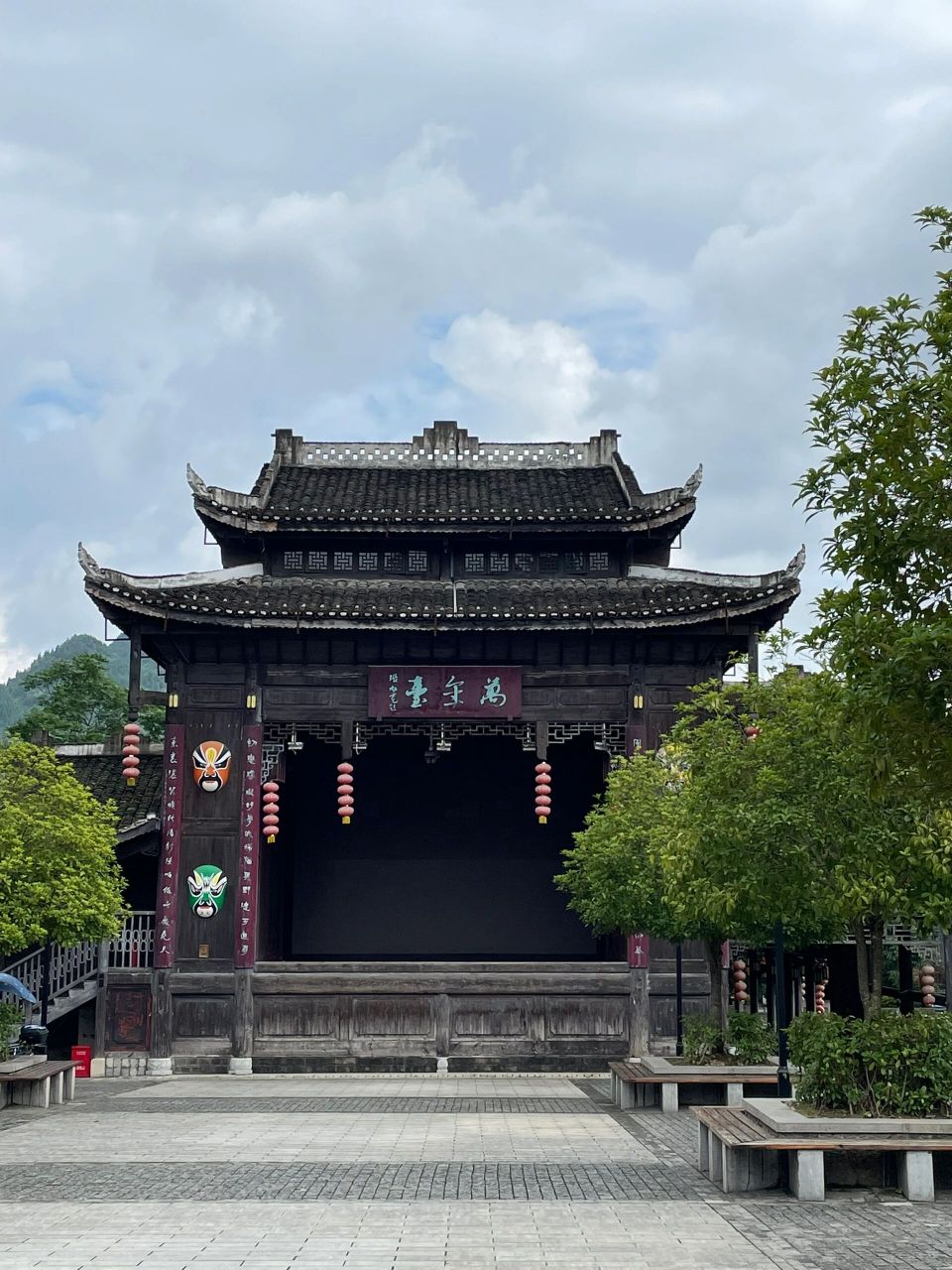 沈从文先生笔下的《边城》原来不是在凤凰古城,走在洪安和茶峒,还能