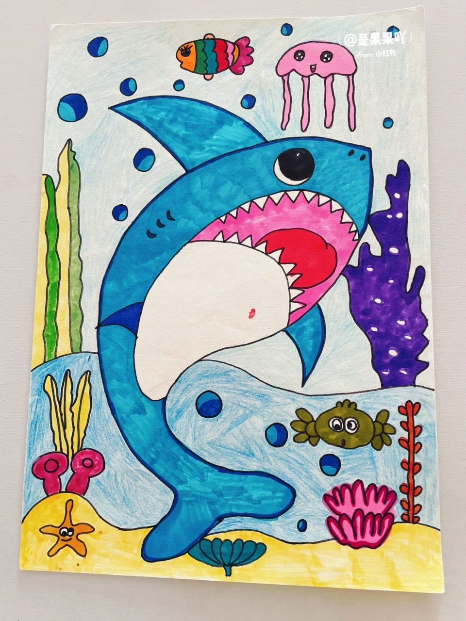 儿童简笔画《鲨鱼00》 8k素描纸,勾线笔,马克笔,彩铅