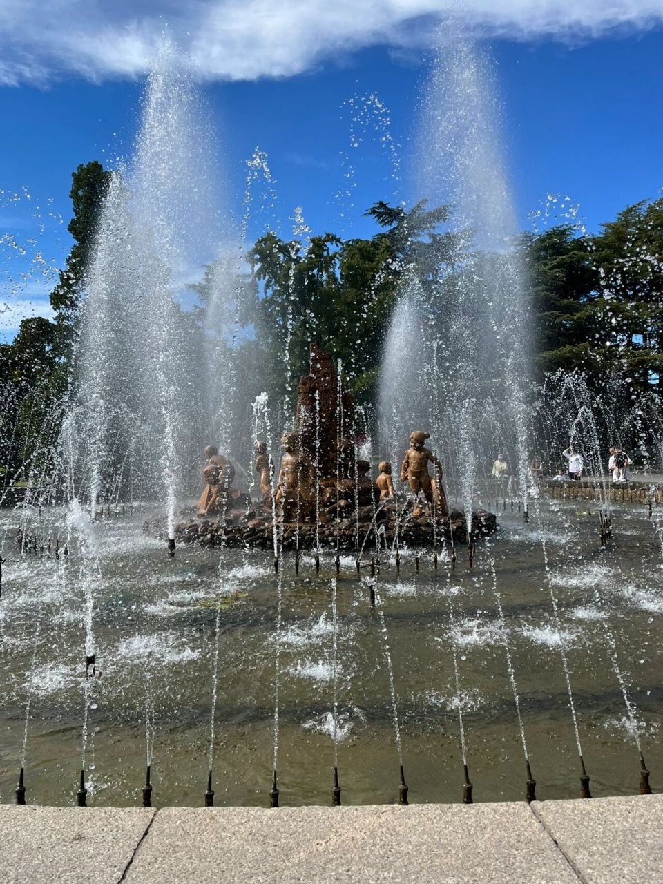 青岛中山公园喷泉图片