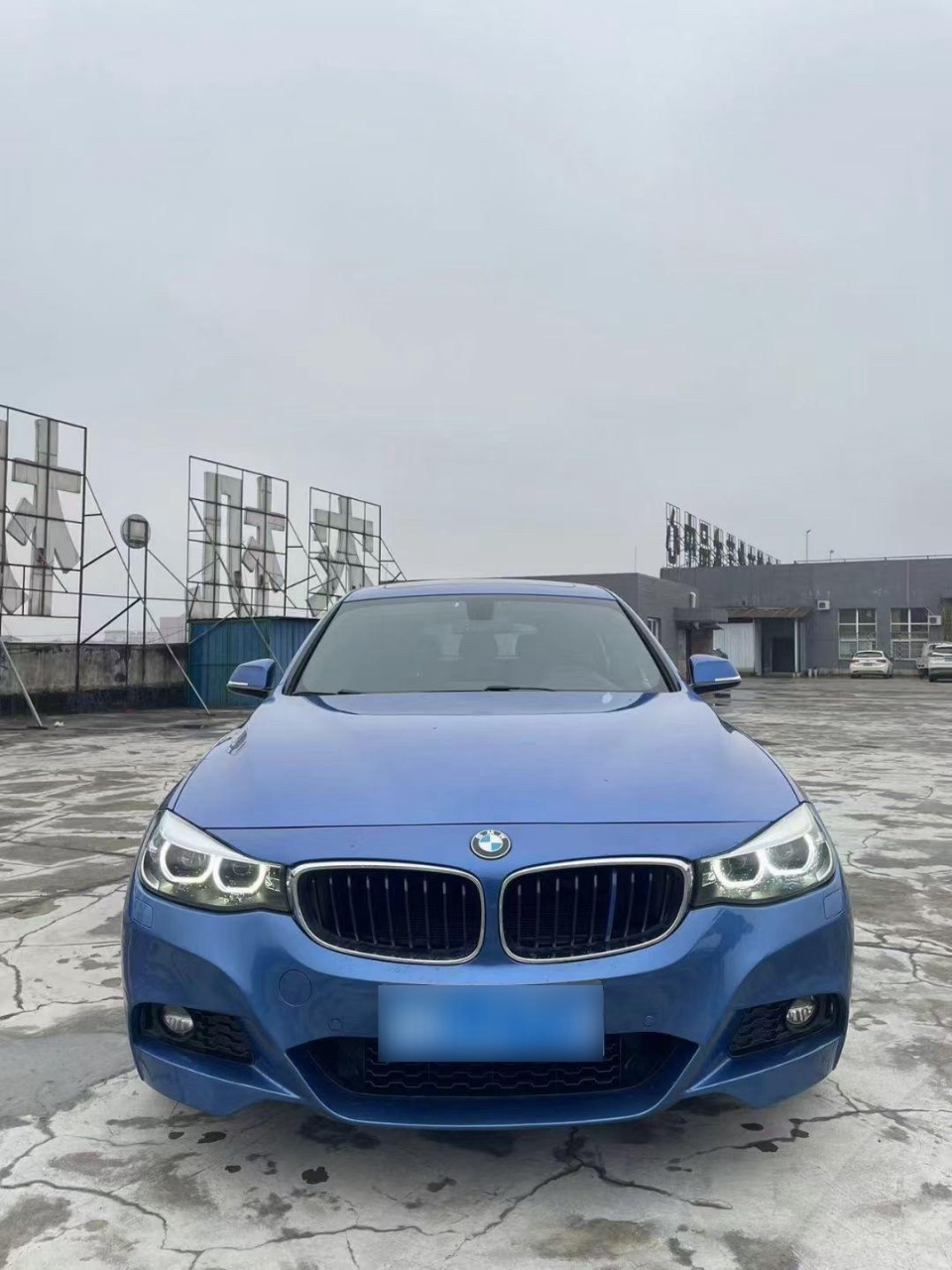 拿下16年上牌的宝马3系gt新车落地50多万,全车原版[小姐姐一手车好价