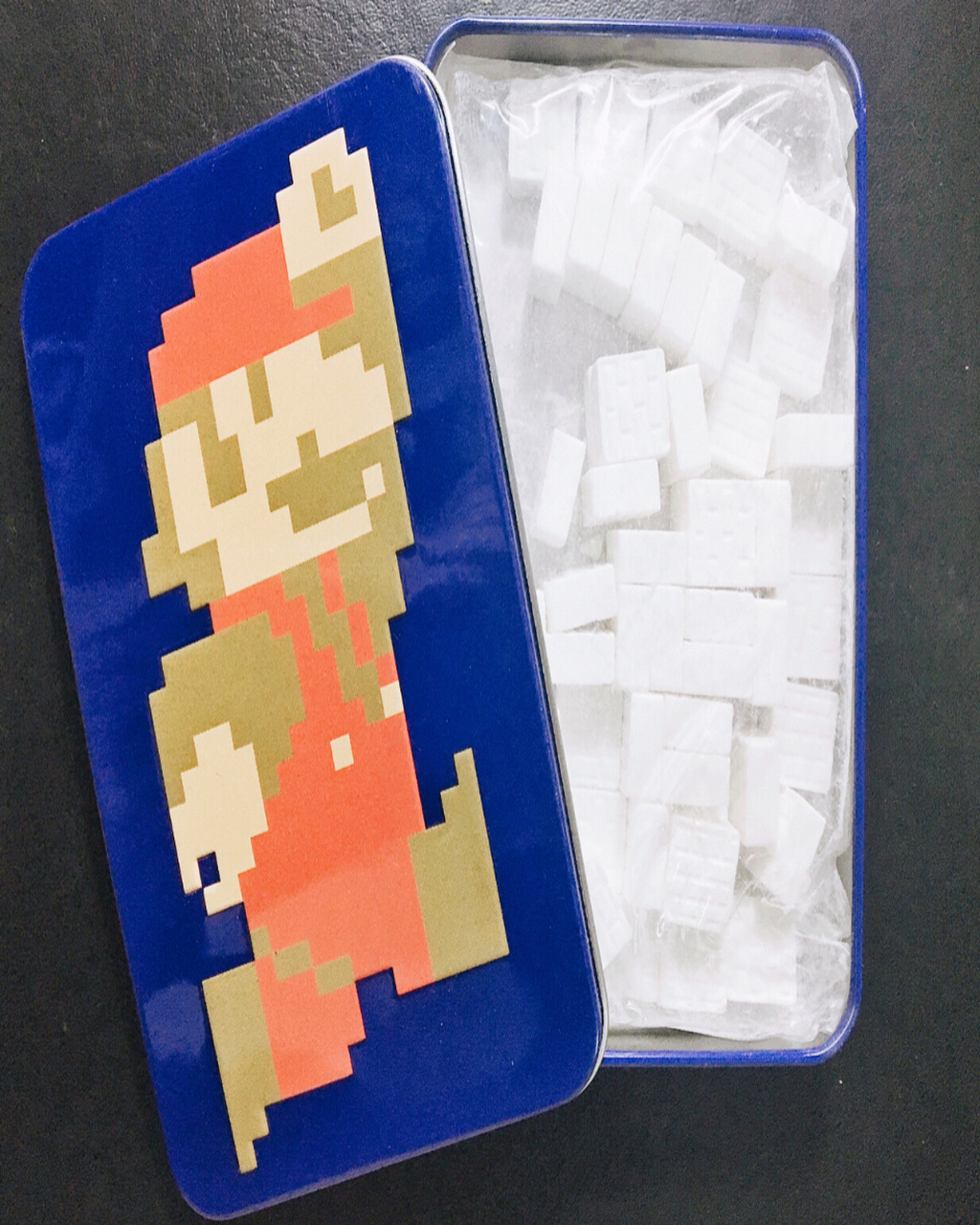 马里奥游戏糖果96每颗糖果都是一块墙砖,还有纹络哦!