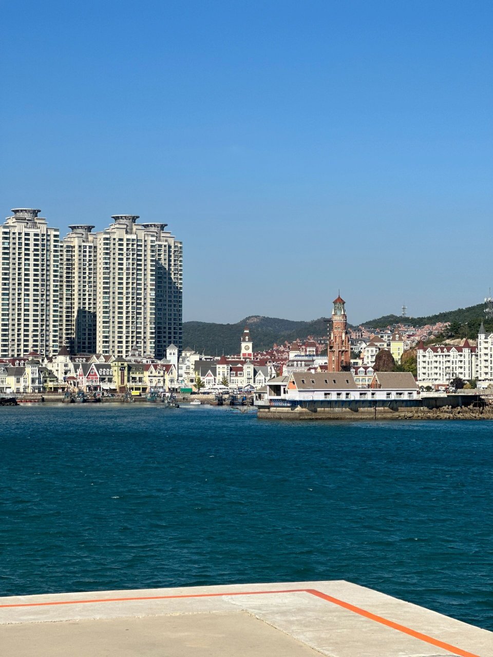 大连最美海景菱角湾 菱角湾跟渔人码头都太好出片啦太好逛啦 建议家