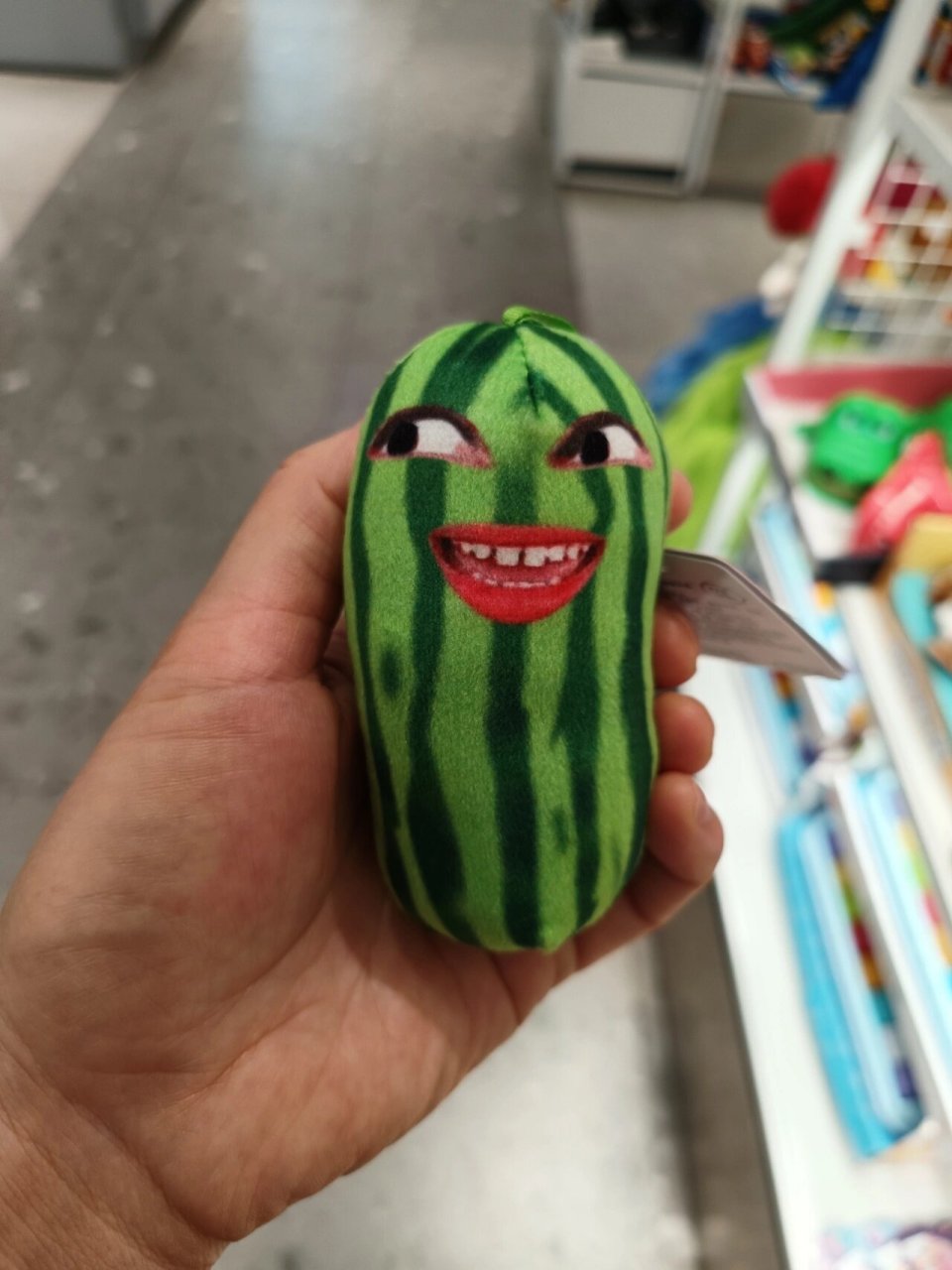 搞怪西瓜条 表情包出来了 跟闺蜜又来三福淘宝了 这西瓜表情又丑又