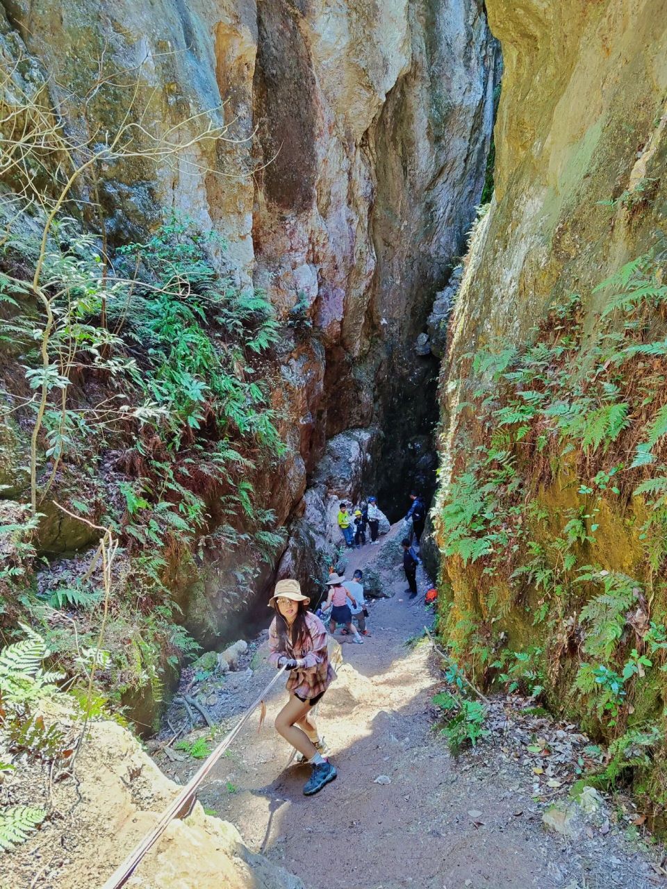 绝情谷位于苏州大阳山国家森林公园后山跟翡翠湖遥相呼应