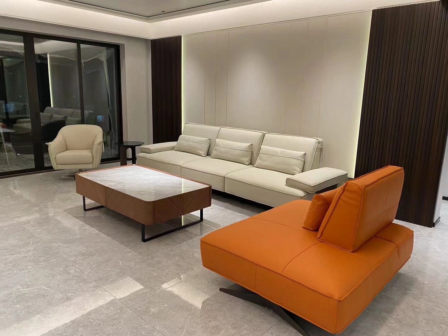 左右沙发维特利高端全皮系列沙发来啦