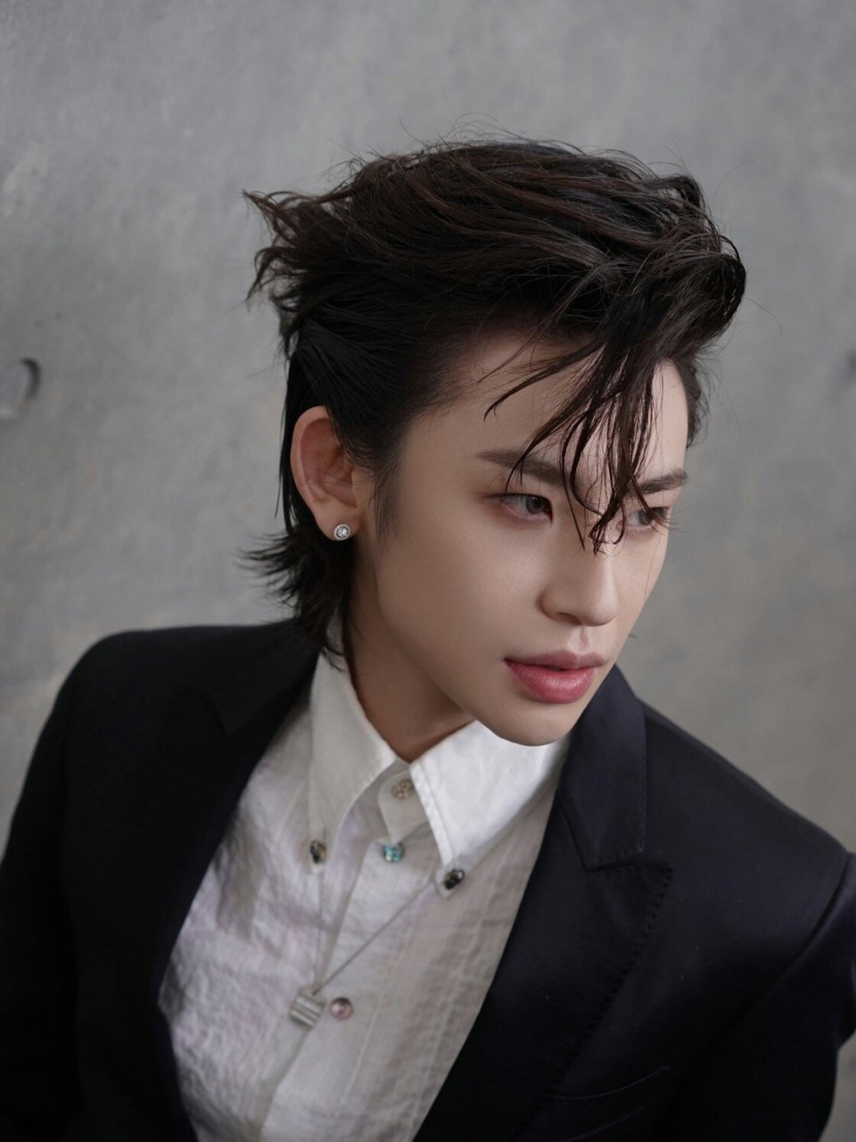 给小鬼王琳凯做的狼尾长发 摇滚感max 狼尾从视觉上让后脑勺看起来更