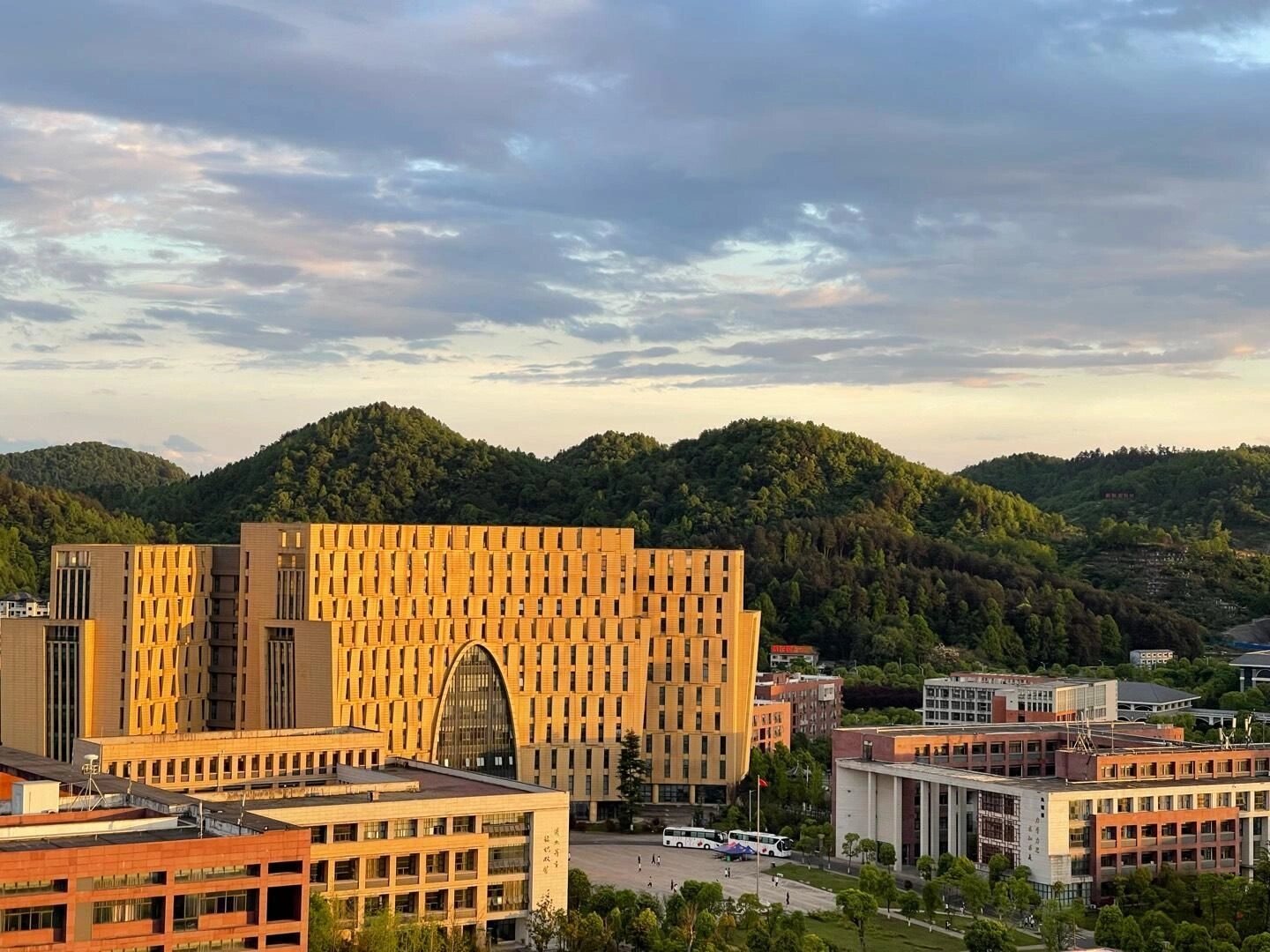 遵义师范学院校内地图图片