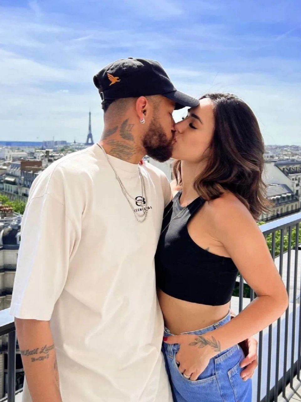 布鲁娜2.0,内马尔照着前任的模板找现任?