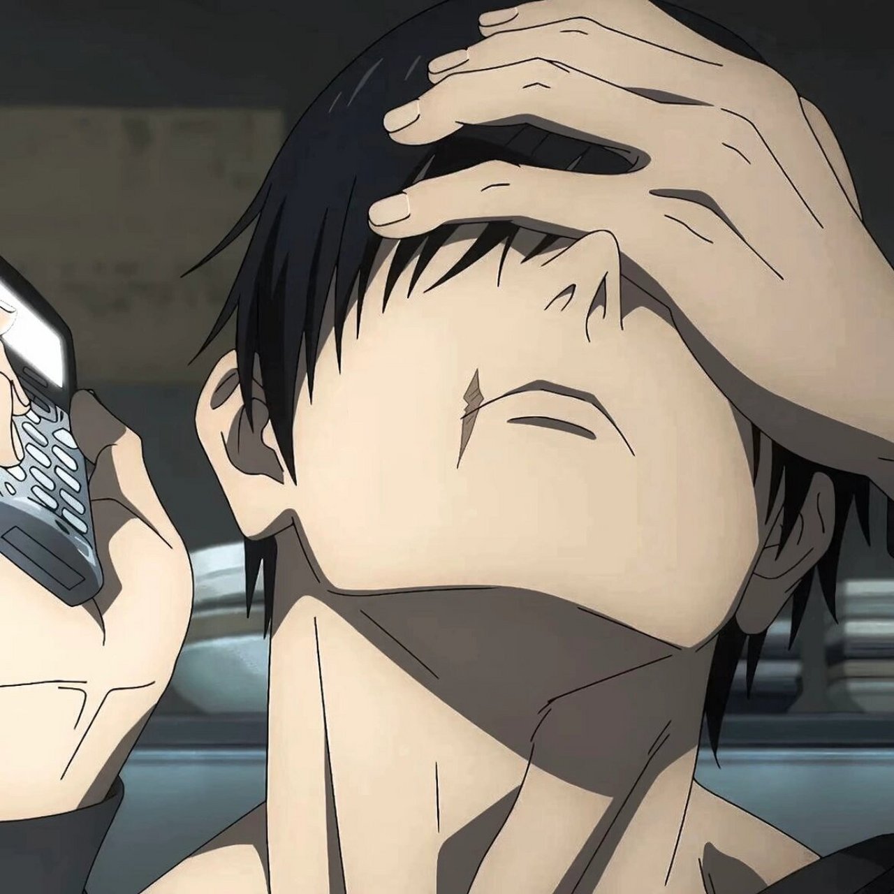 伏黑甚尔头像 光是从站姿就看得出来他强的要命#伏黑甚尔# #头像