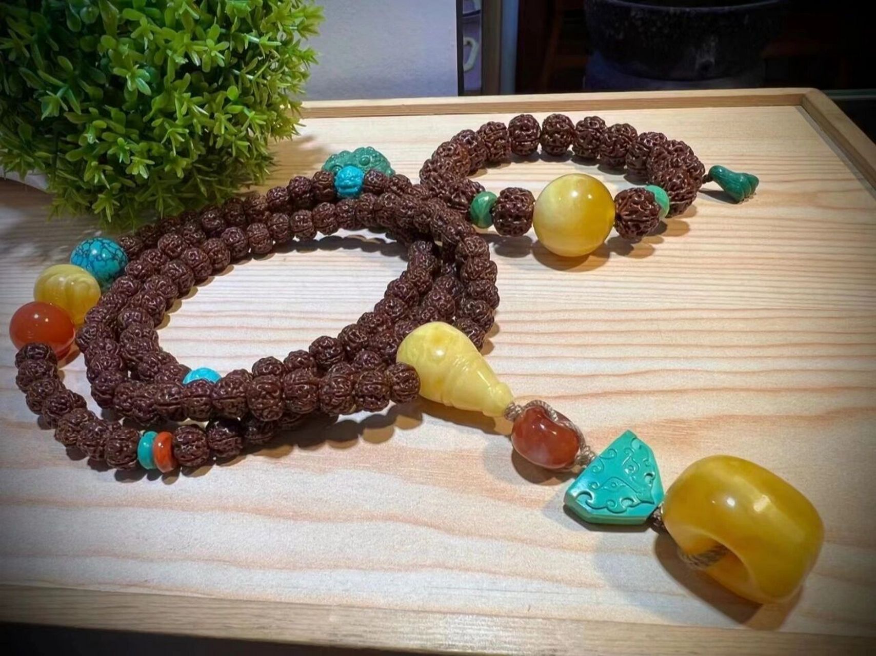 小金刚搭配01"红绿灯" 在不断的完善～其中绿松石金蟾配件寓意很