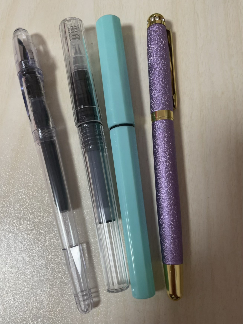 三年级小学生钢笔 我们的第一支可擦钢笔9915是朋友送的 对于三