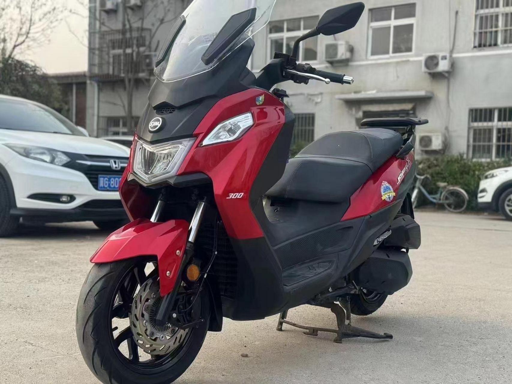 新到2019 年三阳九妹z300.