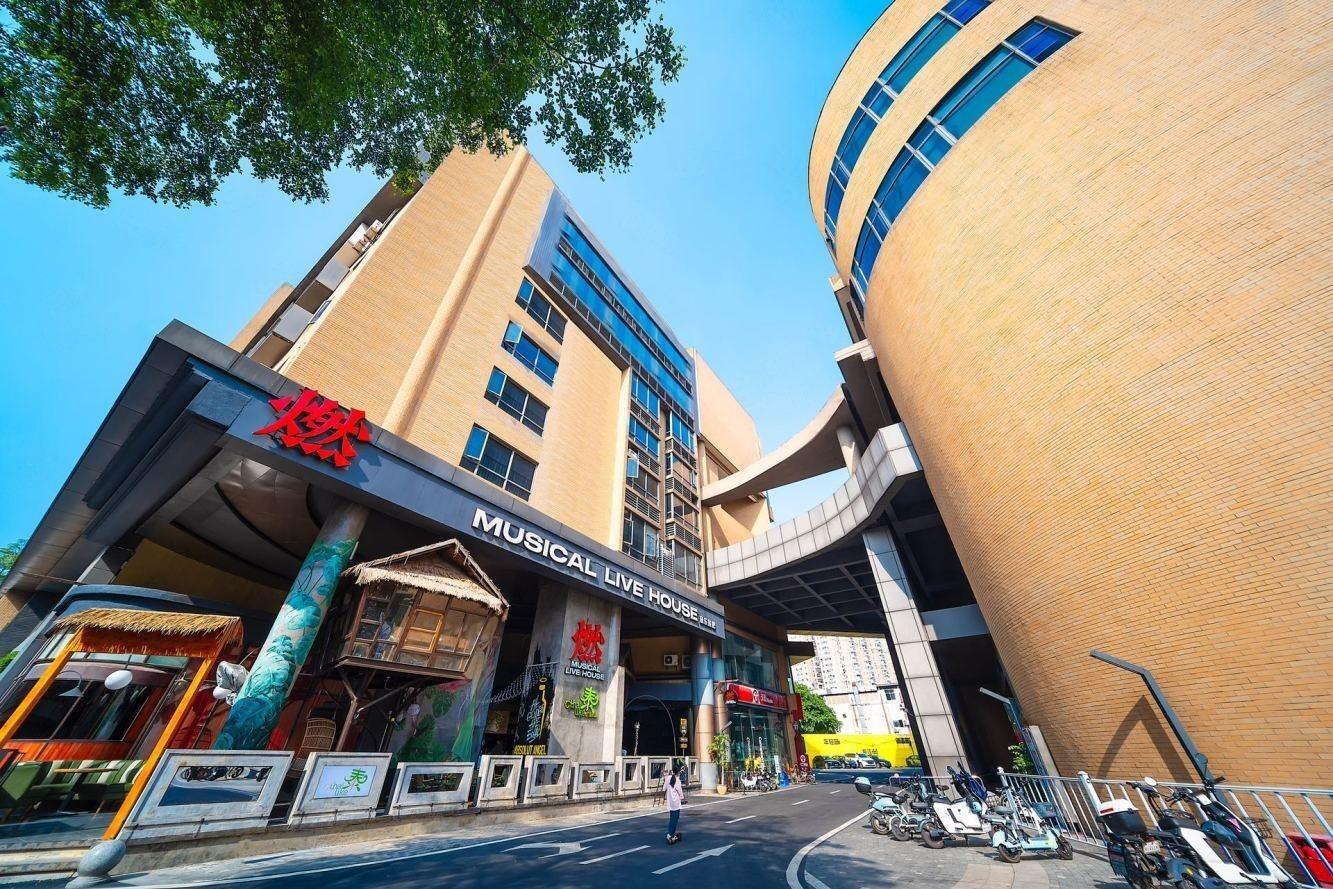 【广州天河东圃时代 tit 广场办公室出租】 【地理位置】:广州天河