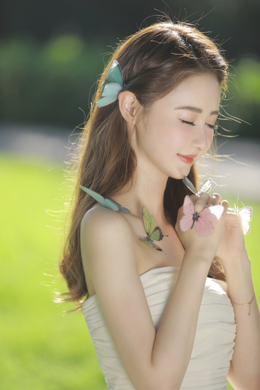 马泽涵少女感纯美写真组图