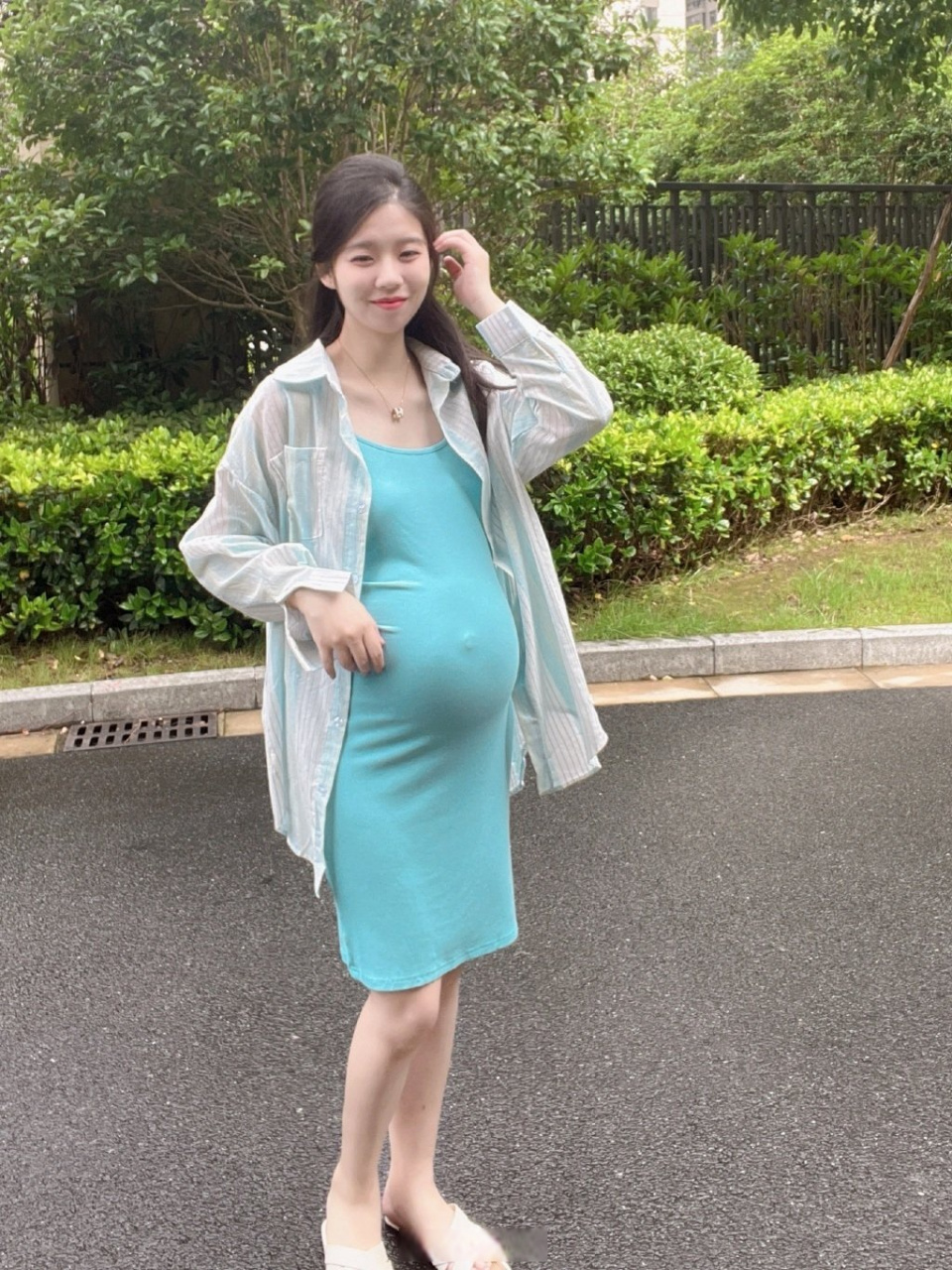 谁家好孕妇孕晚期肚脐这么凸啊98