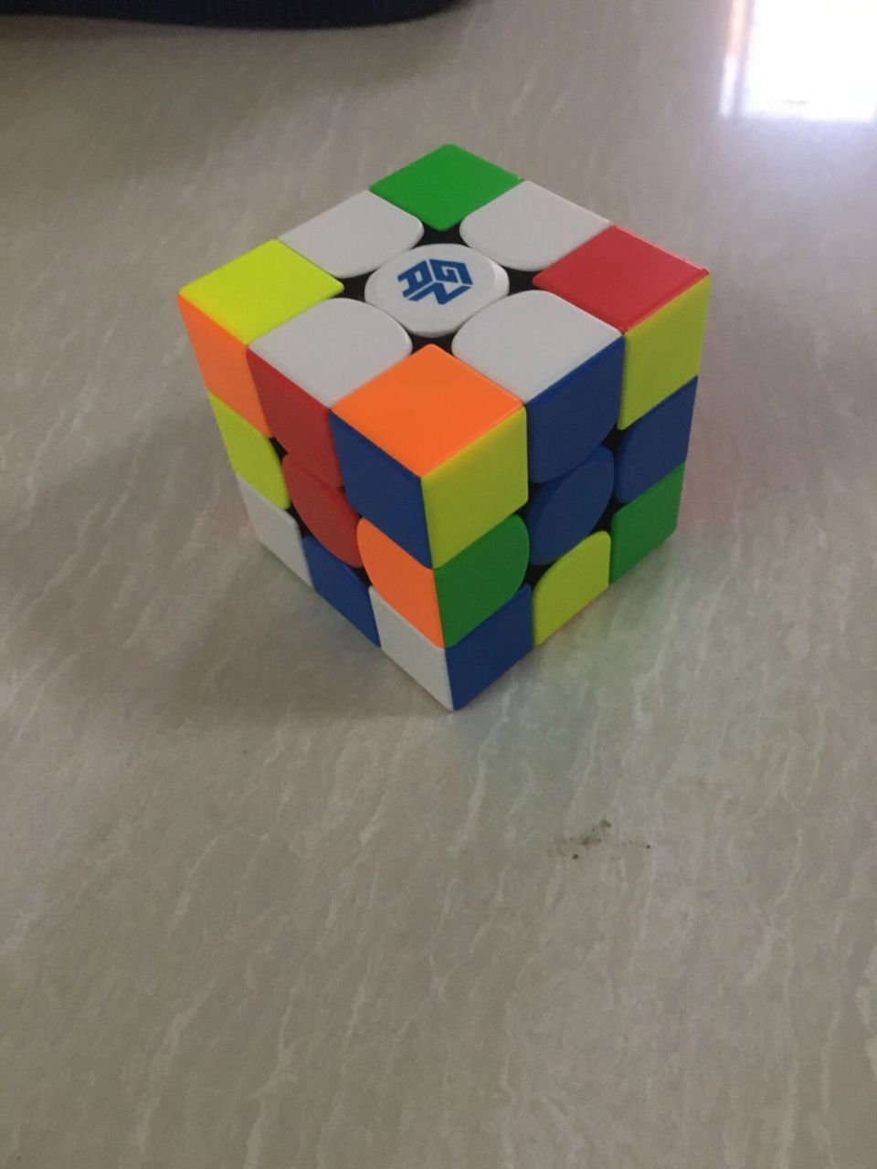 魔方基础复原教程(补发篇) 魔方(英文名:rubiks cube)又叫鲁比克方块