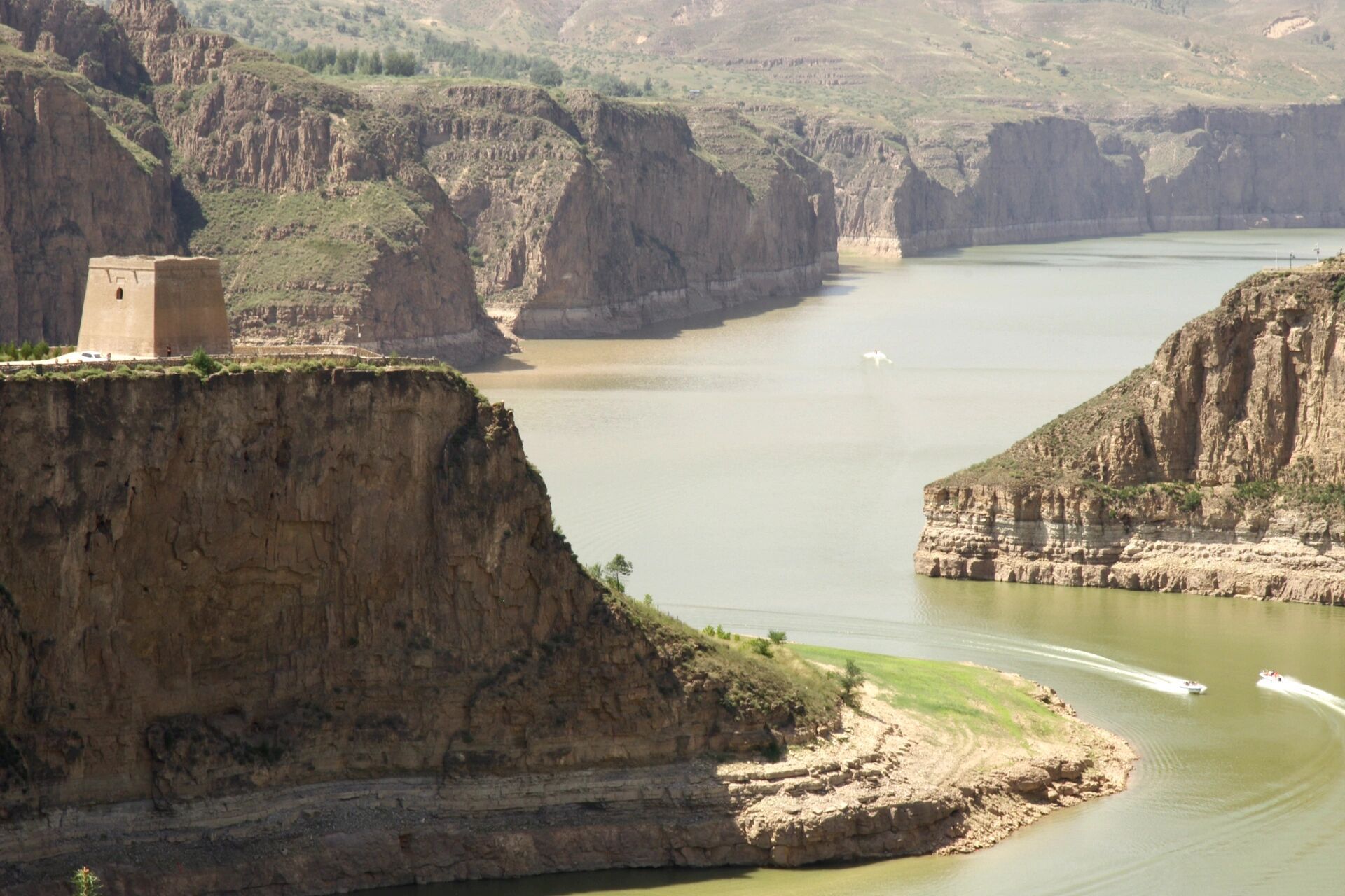 ②74②③-74⑦-②④ 《老牛湾》 老牛湾位于山西省偏关县,是山西