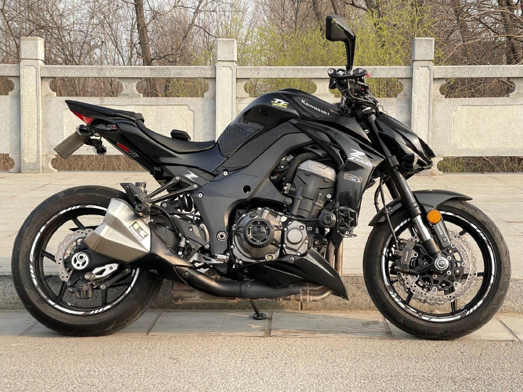 16年大贸川崎z1000,3.8万公里  4.98全包怼走