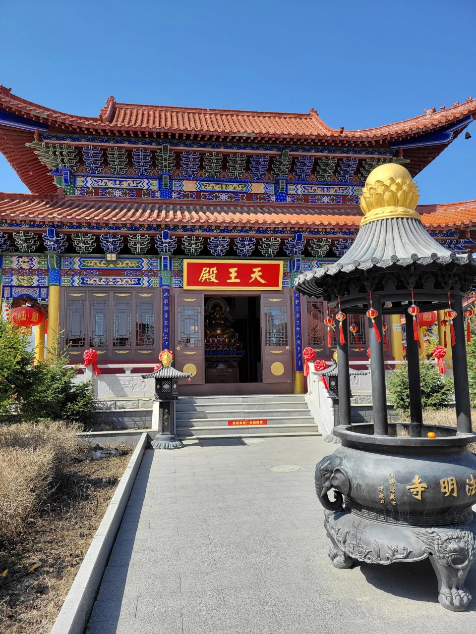 乌鲁木齐县法明寺 如果你觉得市里的寺太商业,那就来这里吧.