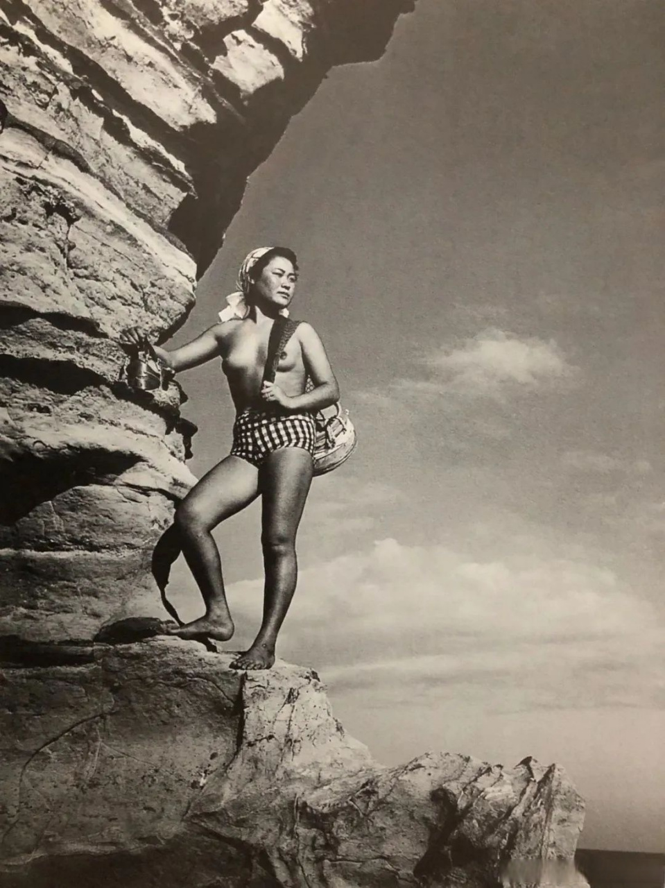 在韩国济州岛和日本都看到了海女博物馆,说到海女,其实是一个古老的行