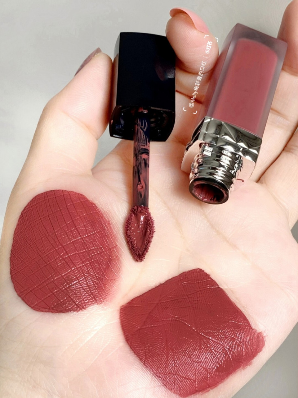 绝美的烟熏玫瑰豆沙色78dior 黑盖唇釉558 6015热乎乎的新品到