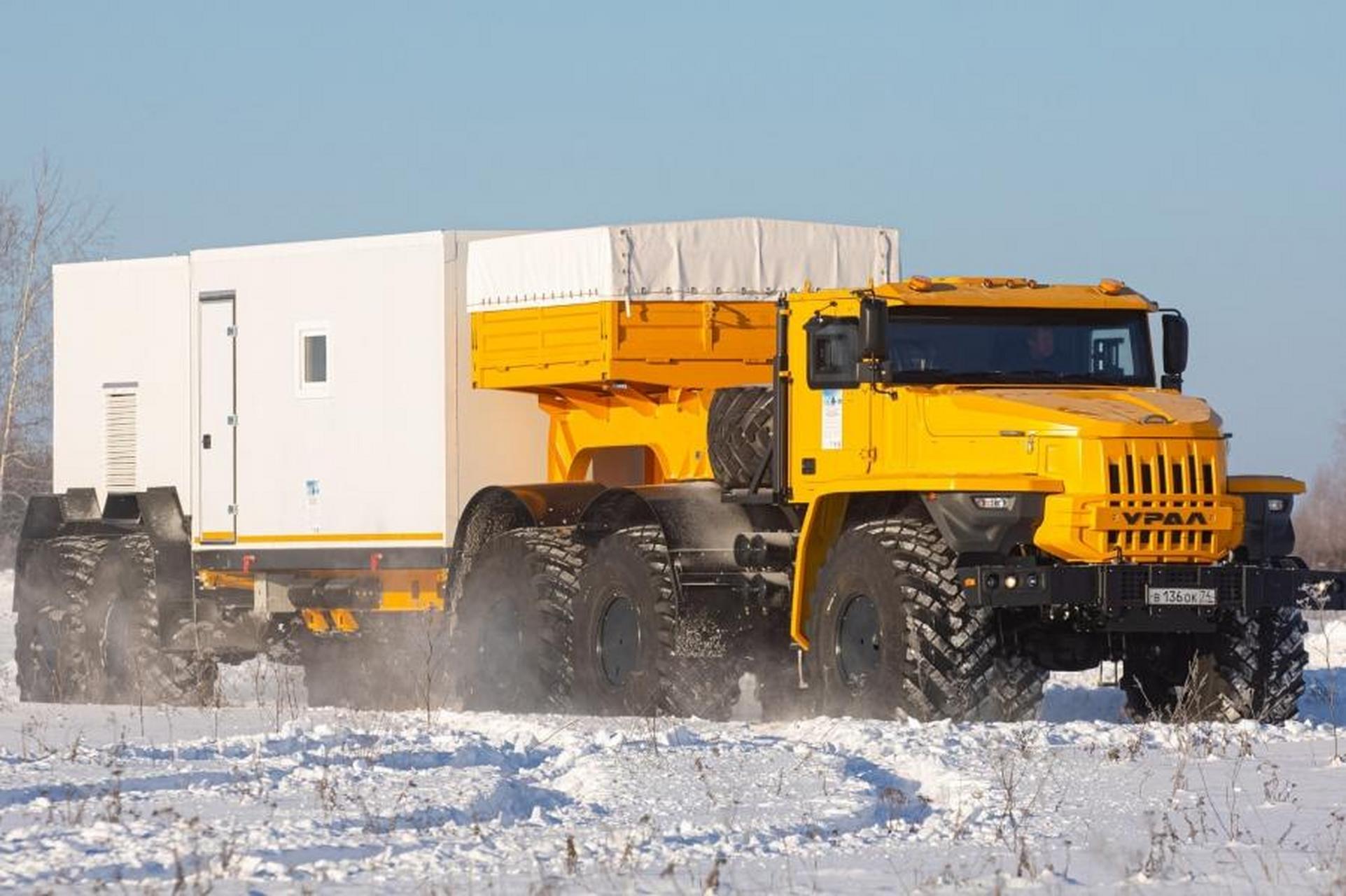 雪地堡垒来了!6x6底盘带你驰骋极地.