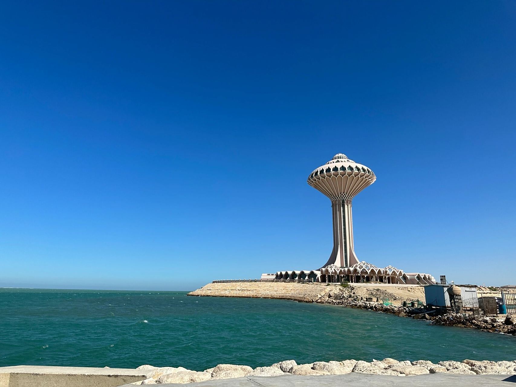 沙特阿拉伯达曼风景 最近的天气真的很不错