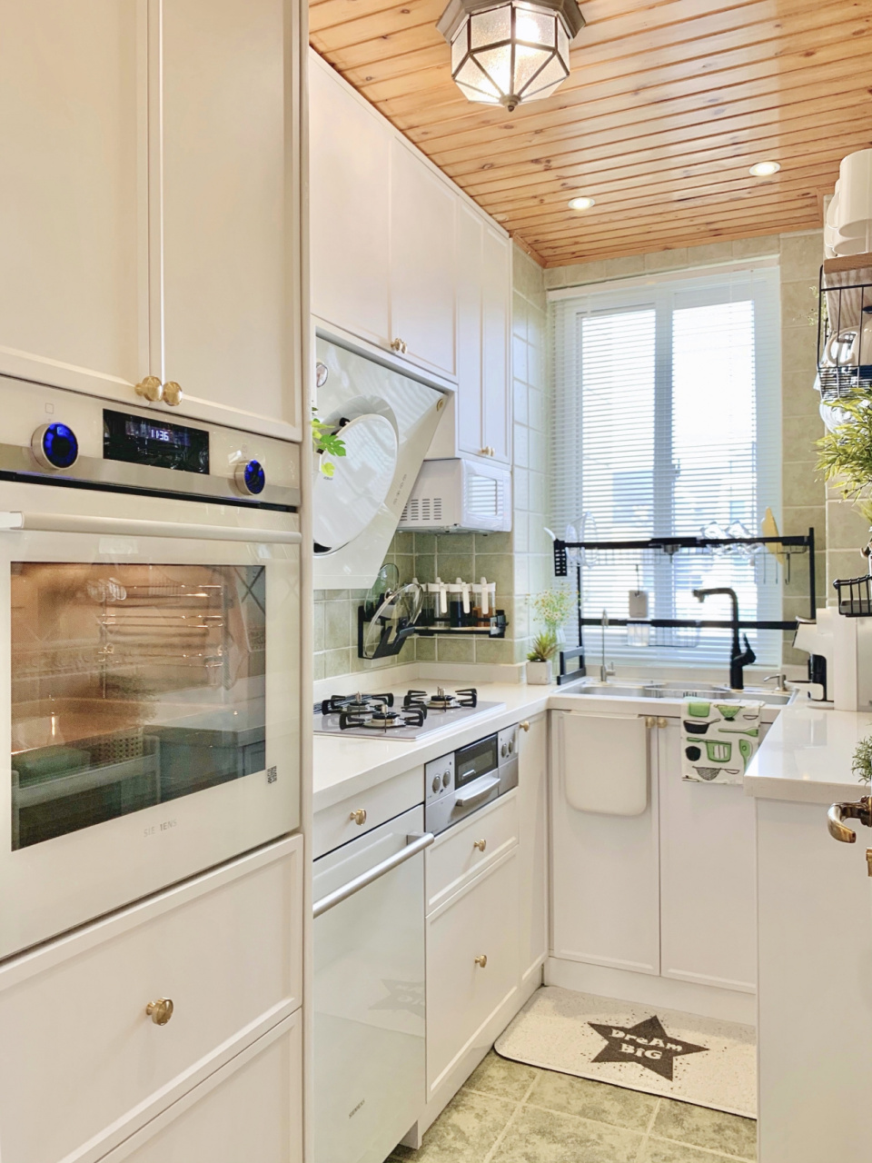 翻新改造经验分享:4平米小厨房的逆袭 8215厨房初次装修时间2012