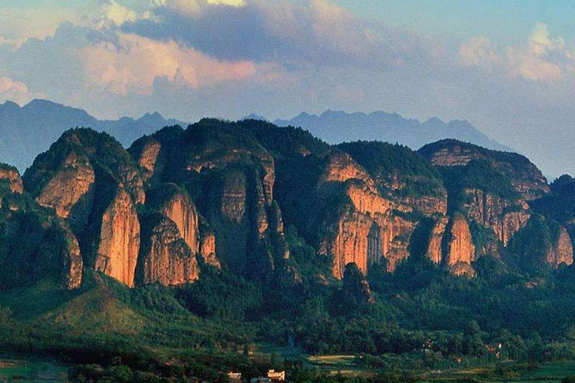 每天一首(4-6) 《应天山》春天 心学中华商道 陆九渊(南宋) 我家