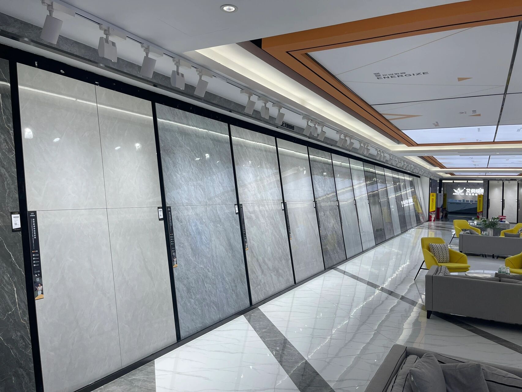 购买瓷砖请认准广东艾俐缇陶瓷大厂品牌质量靠得住!